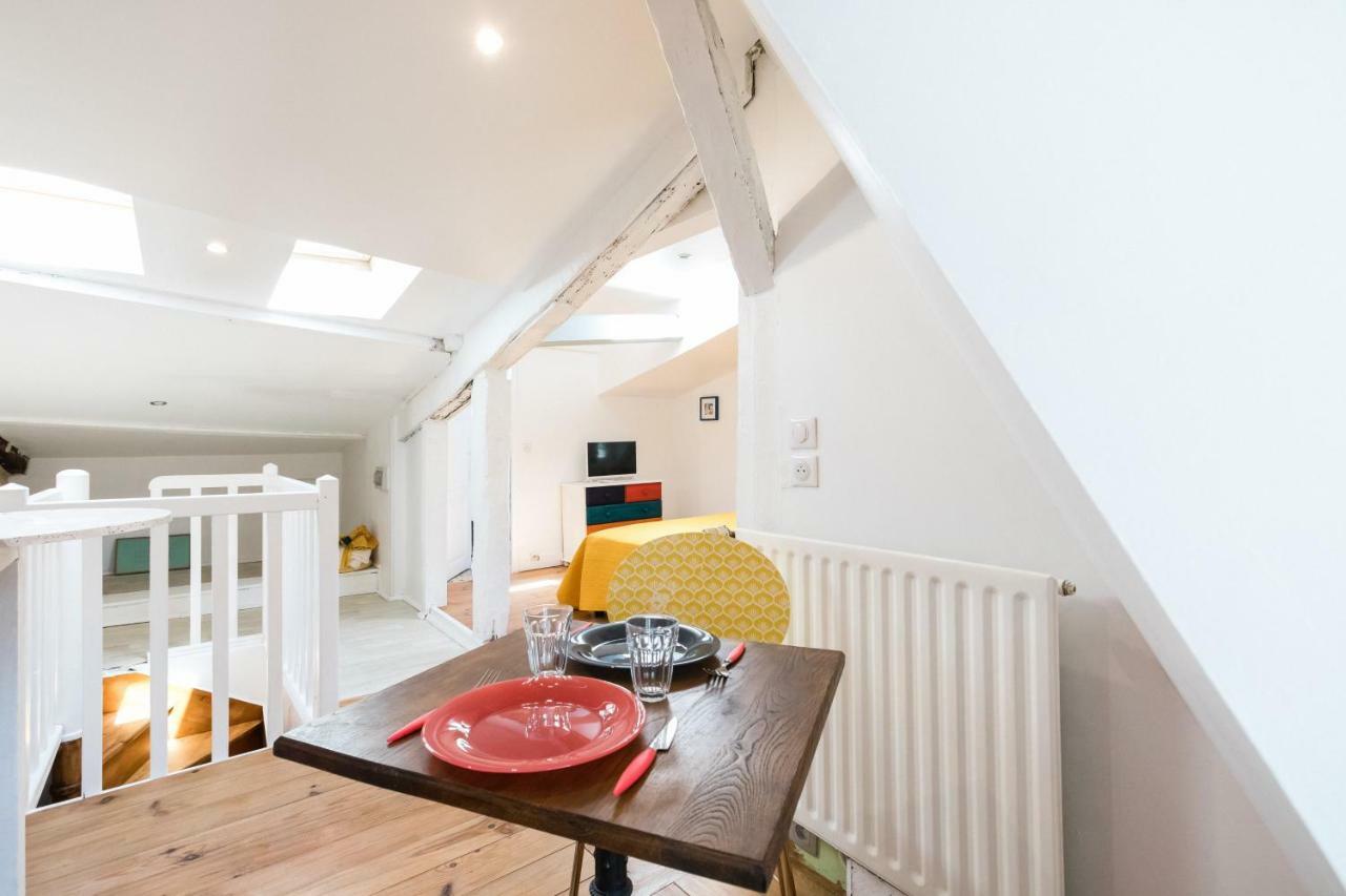 Petit Studio Saint-Front- Small Studio Flat Saint-Front เปรีเกอ ภายนอก รูปภาพ