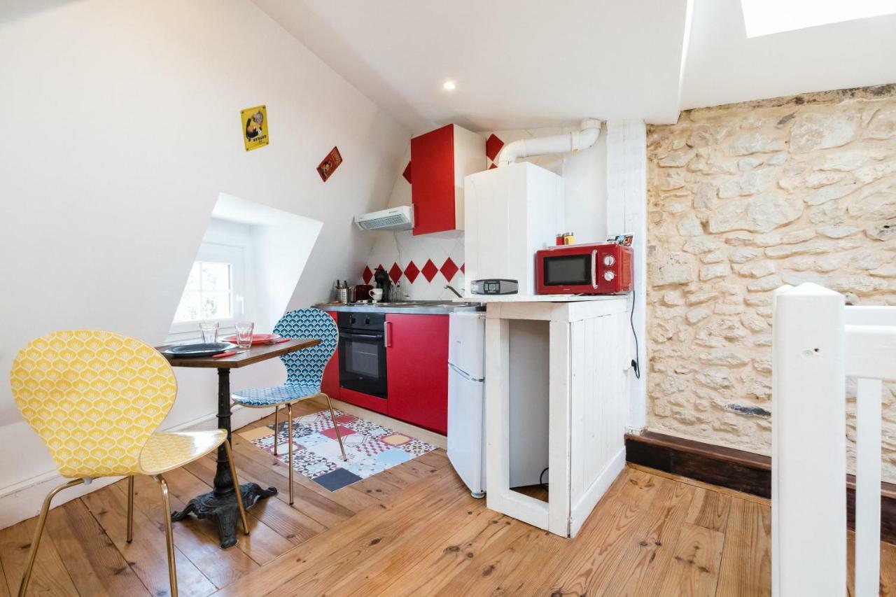Petit Studio Saint-Front- Small Studio Flat Saint-Front เปรีเกอ ภายนอก รูปภาพ