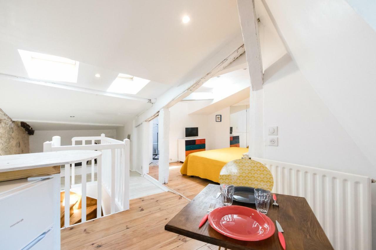 Petit Studio Saint-Front- Small Studio Flat Saint-Front เปรีเกอ ภายนอก รูปภาพ